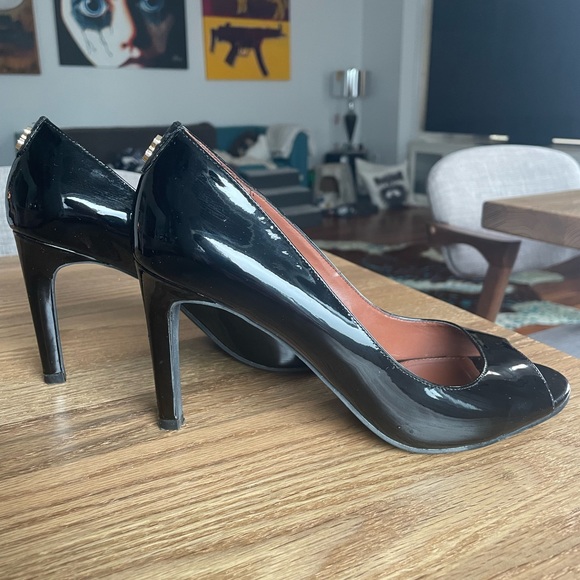 Cole Haan Pumps. Only worn a handful of times! - Picture 3 of 9